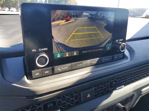 Certified 2024 Honda Accord EX image 27