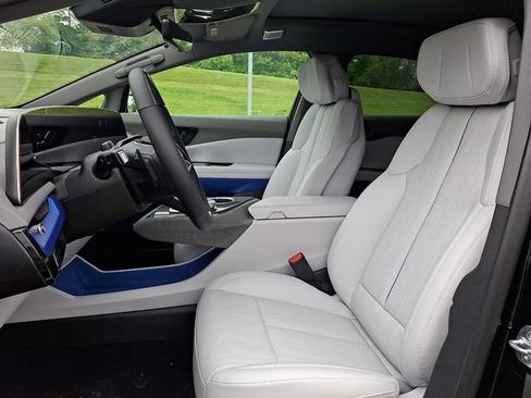New 2026 Cadillac Optiq Sport 2 AWD/4WD image 9