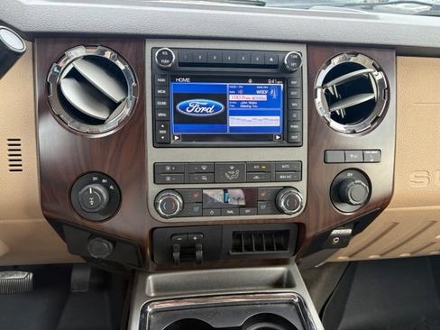 Used 2011 Ford F350 Lariat w/ Lariat Interior Pkg AWD/4WD image 12