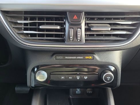 Used 2023 Ford Escape Platinum w/ Premium Technology Package image 23