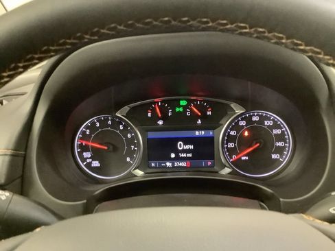 Used 2024 GMC Terrain AT4 w/ Tech Package AWD/4WD image 14
