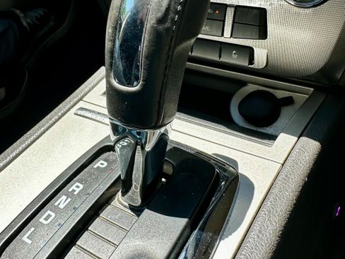 Used 2010 Ford Fusion Hybrid FWD image 14