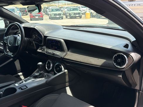 Used 2022 Chevrolet Camaro LS RWD image 28