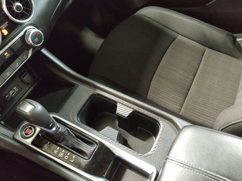 Used 2024 Nissan Sentra SV FWD image 26
