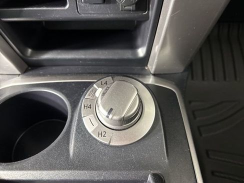 Used 2021 Toyota 4Runner SR5 image 29