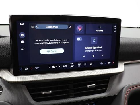 Used 2025 Ford Explorer ST-Line w/ Premium Package image 18