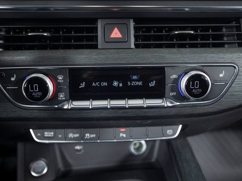 Used 2018 Audi A5 2.0T Premium Plus w/ Premium Plus AWD/4WD image 31