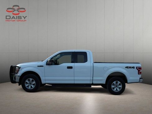 Used 2018 Ford F150 XLT w/ Equipment Group 301A Mid AWD/4WD image 8