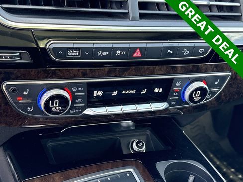 Used 2018 Audi Q7 3.0T Prestige w/ Prestige Package image 23