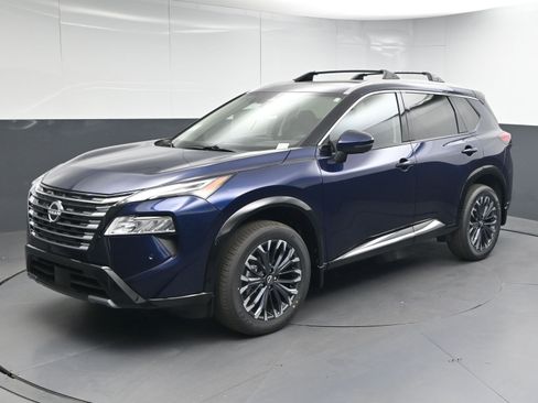 New 2026 Nissan Rogue Platinum w/ Platinum Premium Package image 4