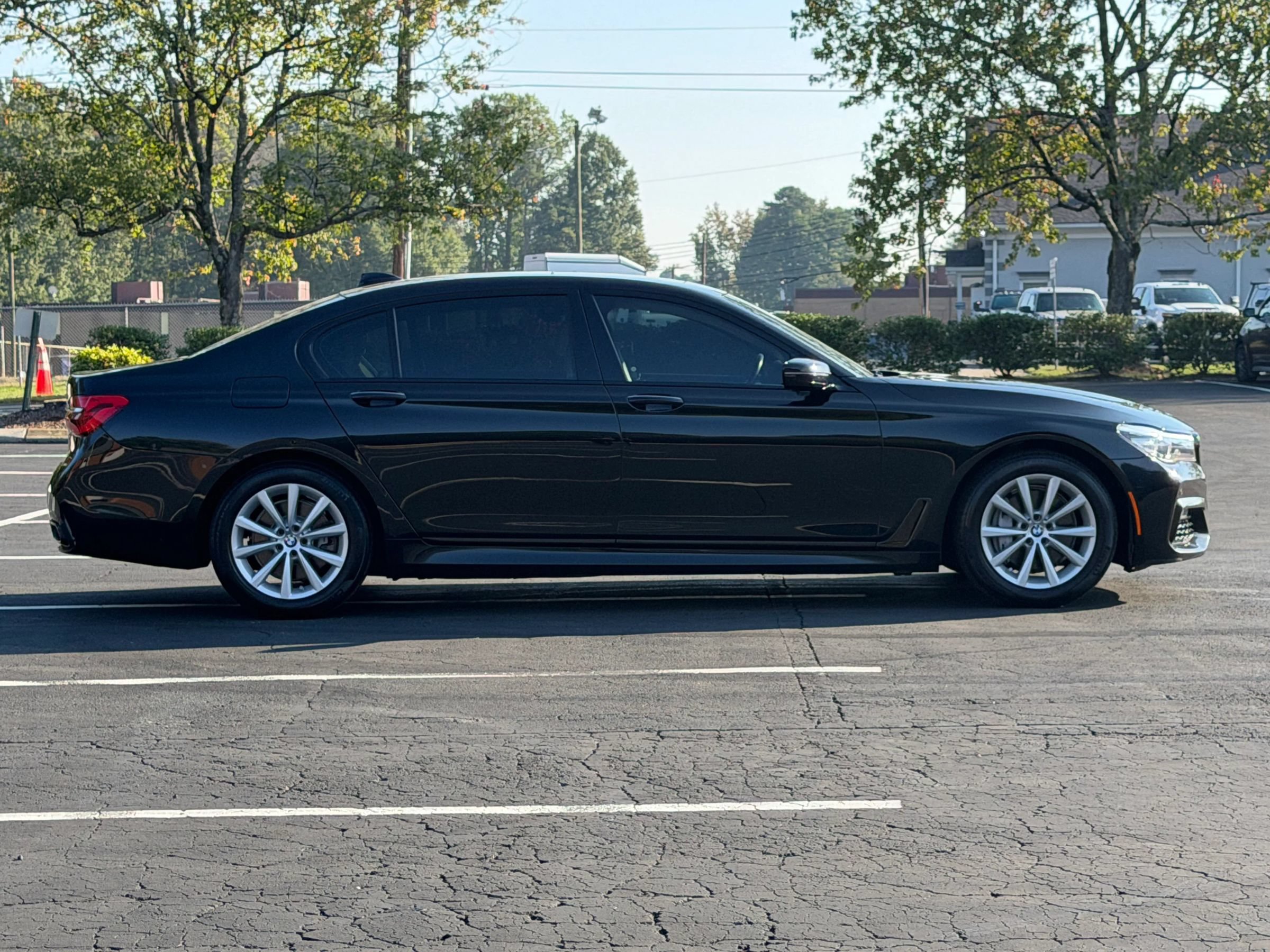 Used 2019 BMW 740i xDrive w/ M Sport Package AWD/4WD image 6
