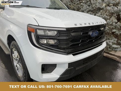 Used 2025 Ford Expedition Max Active AWD/4WD image 15