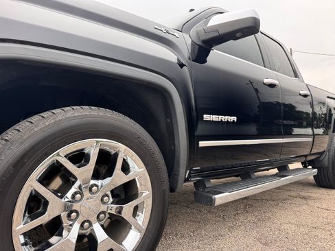 Used 2014 GMC Sierra 1500 SLT w/ SLT Preferred Package AWD/4WD image 3