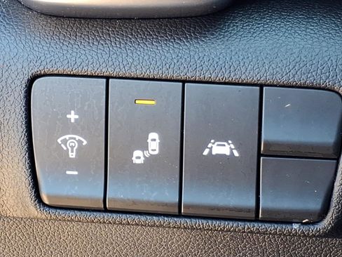 Used 2021 Kia Sportage LX w/ LX Fwd Popular Package image 24