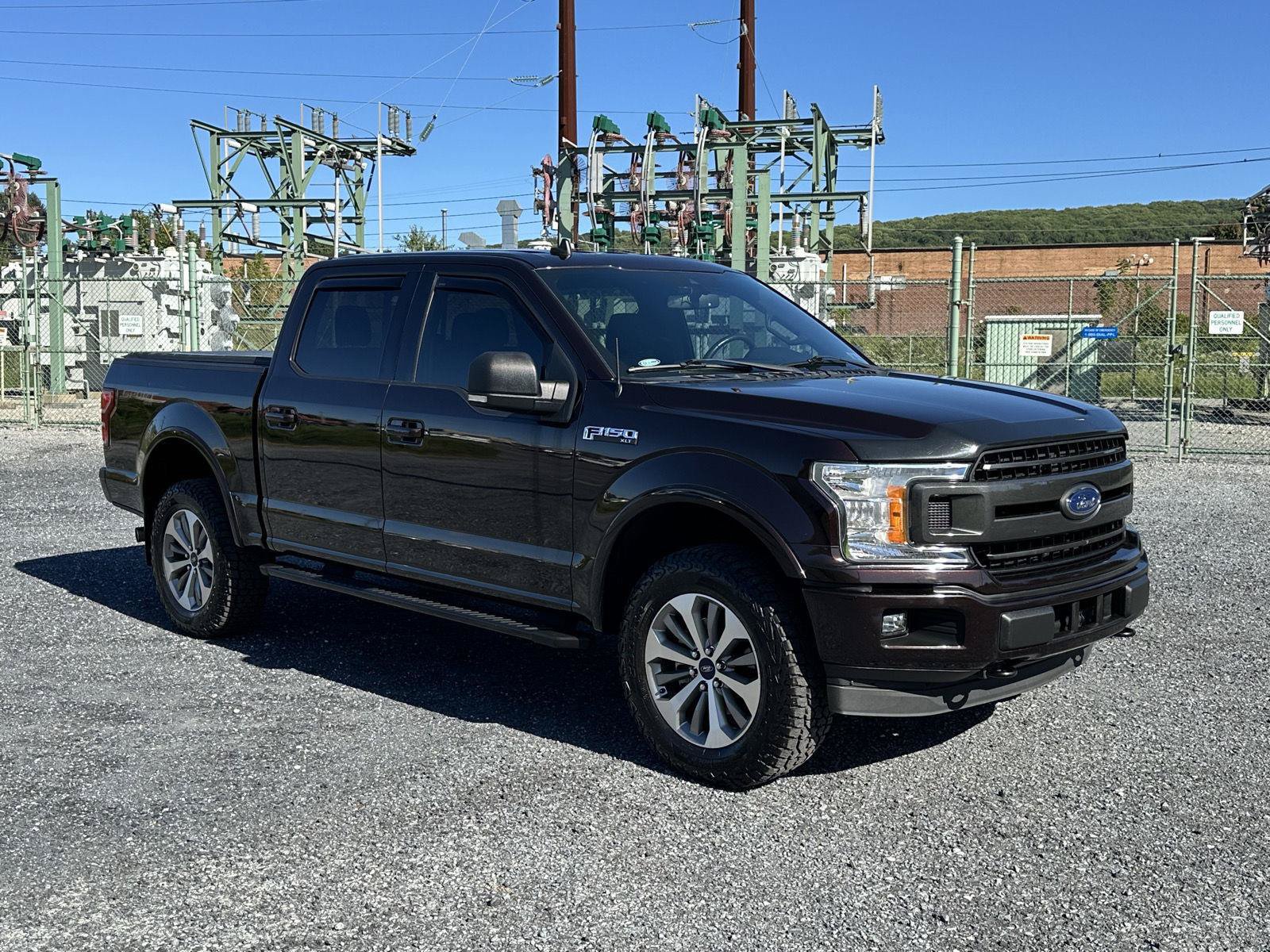 Used 2020 Ford F150 XLT w/ Equipment Group 302A Luxury AWD/4WD image 2