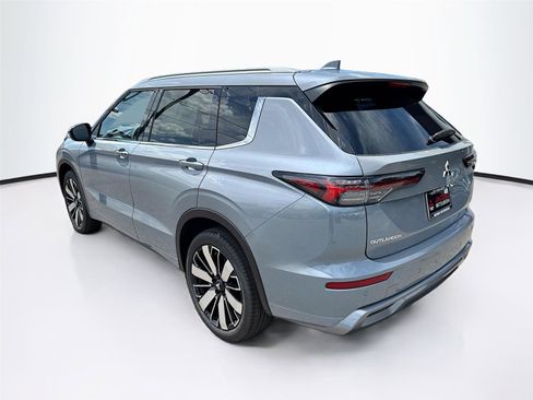 New 2026 Mitsubishi Outlander SEL FWD image 28