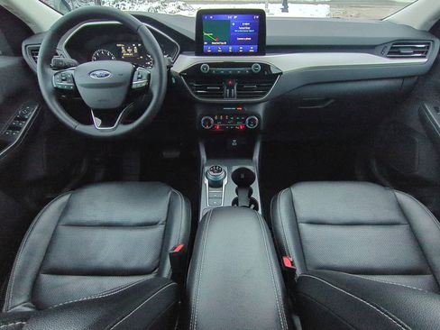 Used 2022 Ford Escape SEL image 15