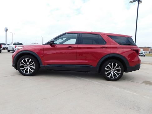 Used 2021 Ford Explorer ST w/ Equipment Group 401A image 4