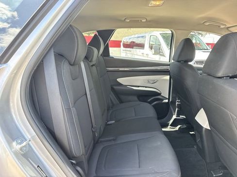 Used 2023 Hyundai Tucson SE AWD/4WD image 30