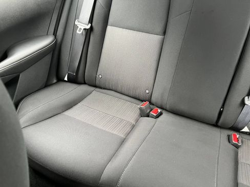 Used 2025 Nissan Sentra SV FWD image 39