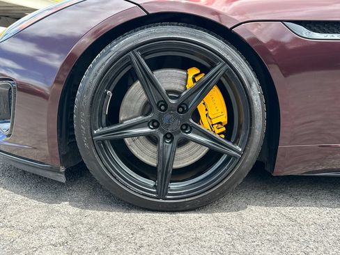 Used 2018 Jaguar F-TYPE R-Dynamic RWD image 11