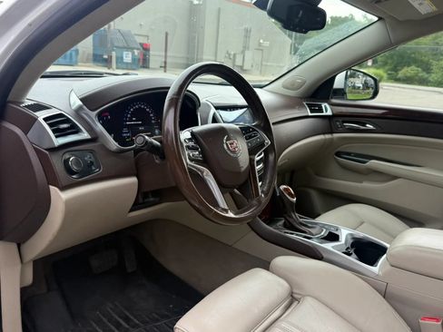Used 2016 Cadillac SRX Luxury w/ Driver Awareness Package AWD/4WD image 12