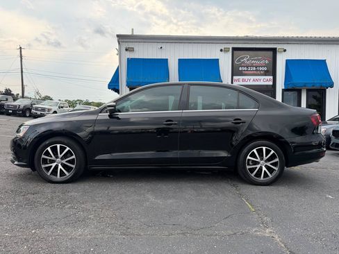 Used 2018 Volkswagen Jetta SE FWD image 8