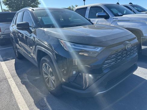 Used 2023 Toyota RAV4 Limited image 2