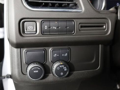 Used 2023 Chevrolet Tahoe 2WD w/ Remote Keyless Entry Package image 22