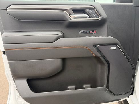 Used 2023 GMC Sierra 1500 AT4 w/ Technology Package AWD/4WD image 21