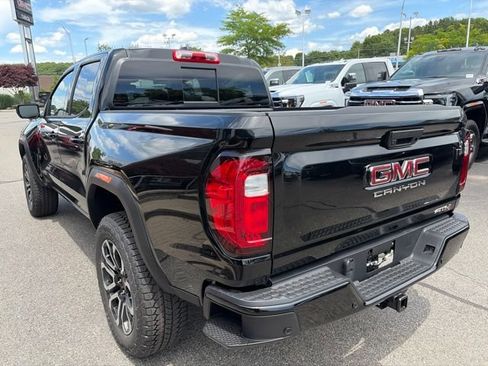 New 2026 GMC Canyon AT4 w/ Nightfall Edition AWD/4WD image 5