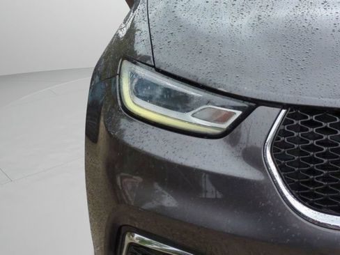 Used 2021 Chrysler Pacifica Touring-L FWD image 30