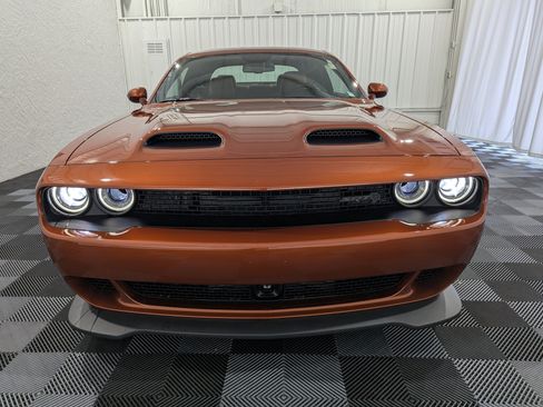Used 2023 Dodge Challenger SRT Hellcat w/ Driver Convenience Group RWD image 4