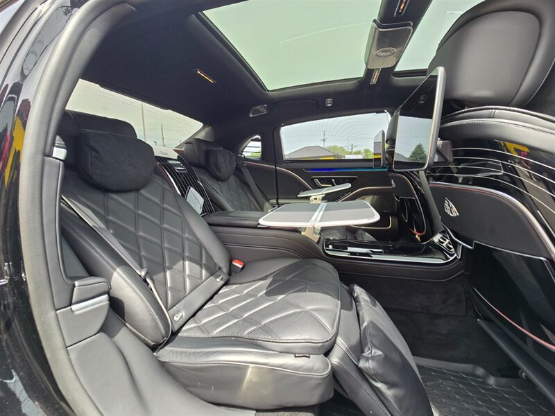 Used 2022 Mercedes-Benz Maybach S 580 4MATIC image 31