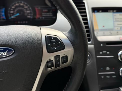 Used 2018 Ford Taurus SEL w/ Equipment Group 201A image 30