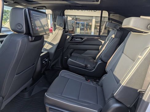 New 2026 GMC Yukon XL Elevation w/ Elevation Premium Package AWD/4WD image 26