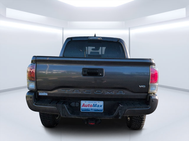 Used 2021 Toyota Tacoma TRD Sport w/ Technology Package RWD image 4
