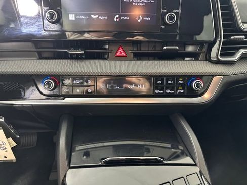 Used 2024 Kia Sportage LX image 23