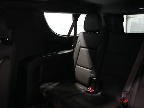 Used 2021 GMC Yukon XL Denali w/ Denali Premium Package AWD/4WD image 18