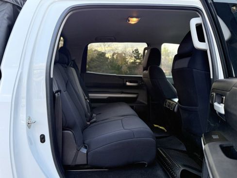 Used 2018 Toyota Tundra SR5 image 29