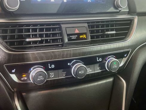 Used 2021 Honda Accord EX-L image 13