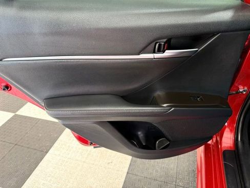 Used 2021 Toyota Camry XSE w/ Navigation Package image 16