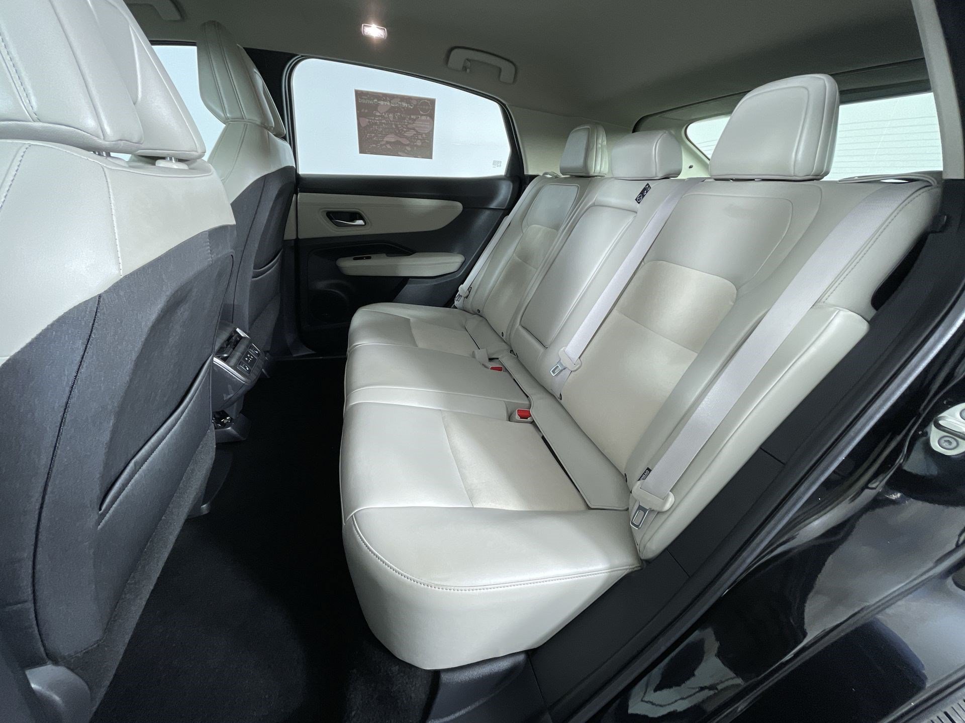 Certified 2024 Nissan Ariya AWD image 23
