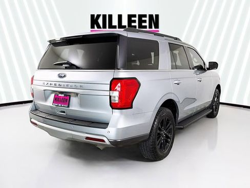 Used 2024 Ford Expedition XLT RWD image 7