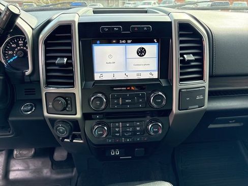 Used 2017 Ford F150 Lariat image 23