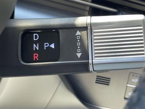 New 2026 Hyundai Kona SEL Premium image 32