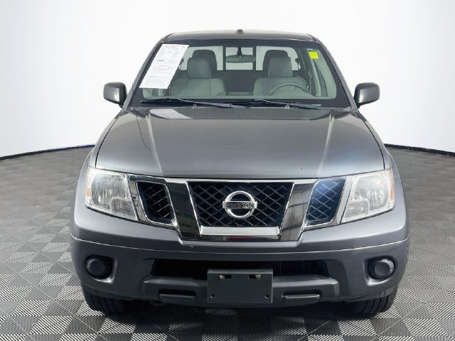 Used 2017 Nissan Frontier SV AWD/4WD image 3