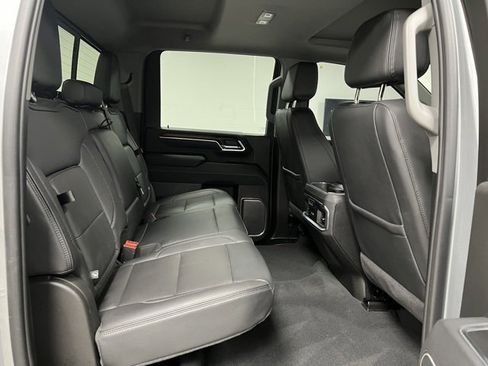 Used 2025 GMC Sierra 3500 Denali w/ Denali Reserve Package image 52
