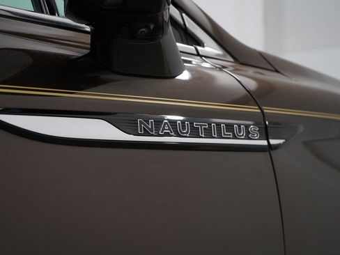 Used 2019 Lincoln Nautilus Black Label AWD/4WD image 24