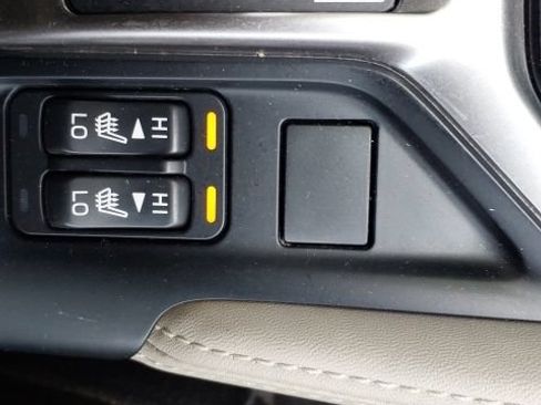Used 2019 Subaru Forester Limited w/ Popular Package #3 AWD/4WD image 27